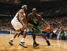 赵继伟手感滚烫，带领AC米兰小胜菲尼克斯太阳，赛后一句话霸气侧漏